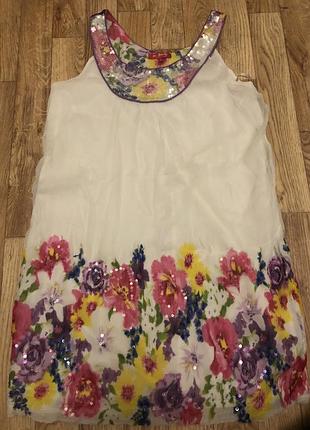 Цікава сукня прямого крою