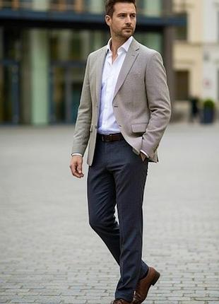 Піджак чоловічий у маленьку гусину лапку бежевий