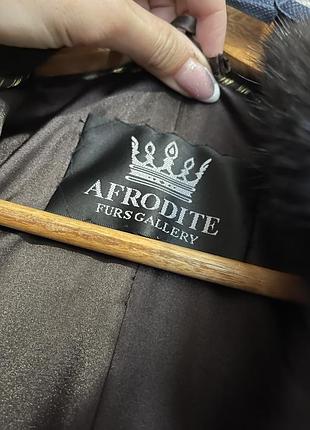 Продам норкову шубу 2в1 трансформер,темно коричневого кольору,розмір 42/44(s)