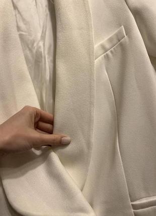 Жакет бренду zara