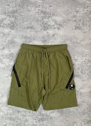 Нейлонові шорти c.p. company хакі