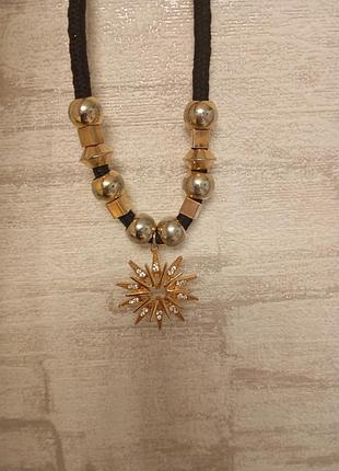 Намисто на шию.