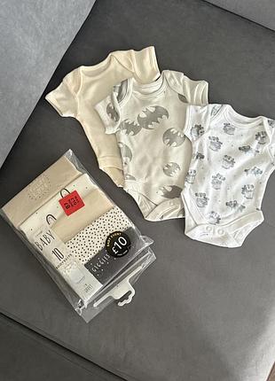 Боді доя новонародженого