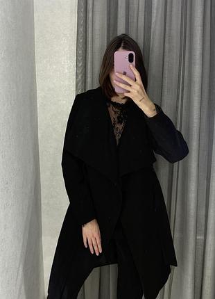 Дуже якісне пальто river island