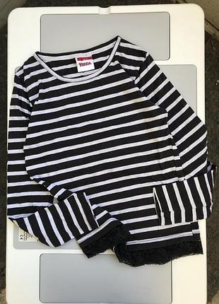 Класний фірмовий якісний реглан