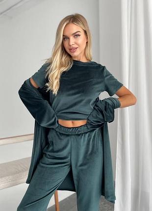 Домашній велюровий комплект трійка халатик з поясом футболка та штани прямого крою на резинці