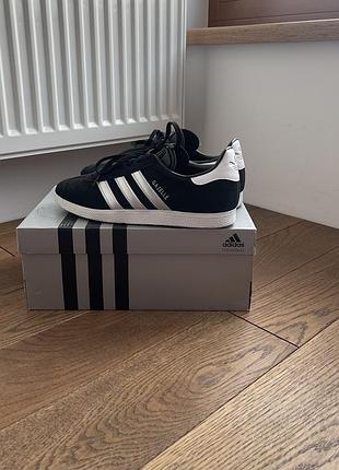 Кеди adidas жіночі