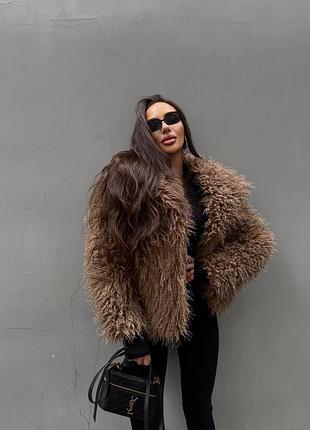 Розкішна шуба