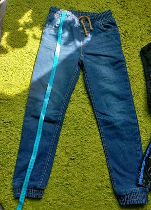 Джинсы на парня 128-134