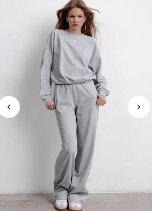 Спортивні штани палацом вільні