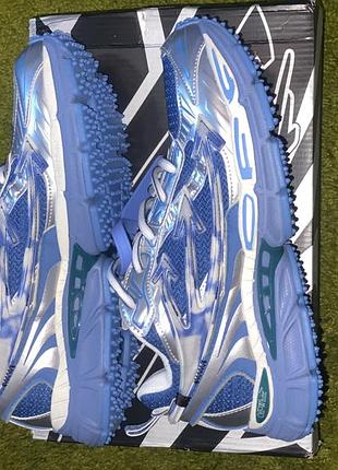 Кросівки off-white