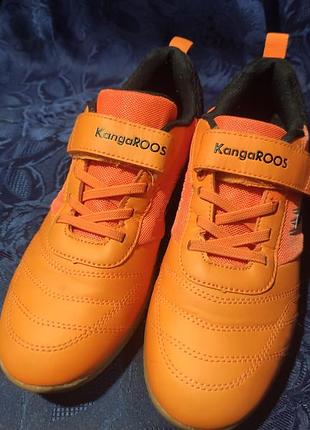 Женские кроссовки kangaroos