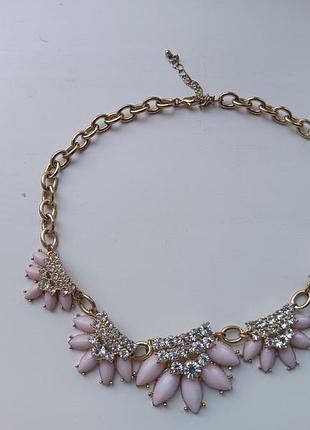 Романтичное колье из Англии.