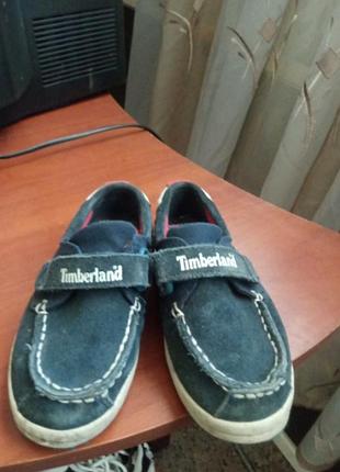 Детские мокасины.