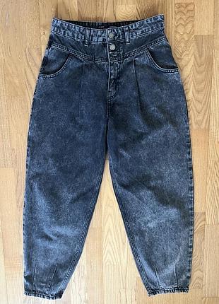 Джинси stradivarius (loose fit)