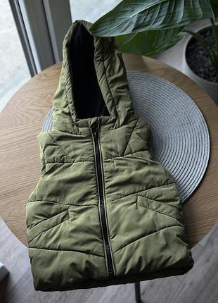 Дитяча жилетка на флісі