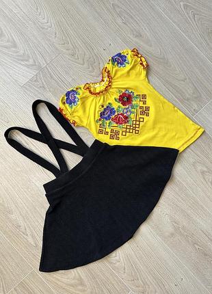 Комплект на дівчинку футболка вишиванка та сарафан