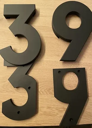 Большие модернистские номера домов