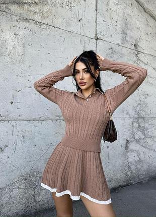 Жіночий костюм