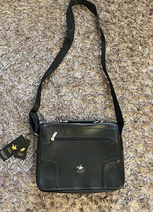 Сумка нова ,через плече ,чорна