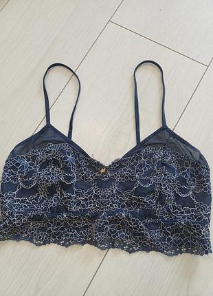 Skiny-m-бюстгальтер-бралет