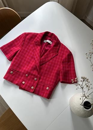 Вкорочений жакет піджак zara розмір xs 34 у клітинку