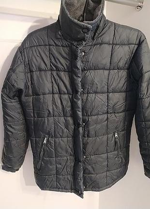 Лёгкая стеганная курточка р l