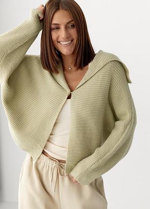 В'язаний кардиган з відкладним коміром