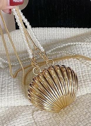 Стильна міні золота сумка з жемчугом