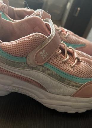 Кросівки  36 розмір