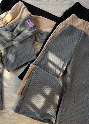 Комфортний якісний костюм