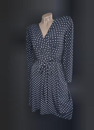 Сукня з довгими рукавами в горошок