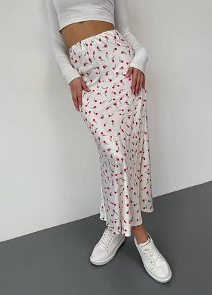 Шелковая юбка миди длины с принтом