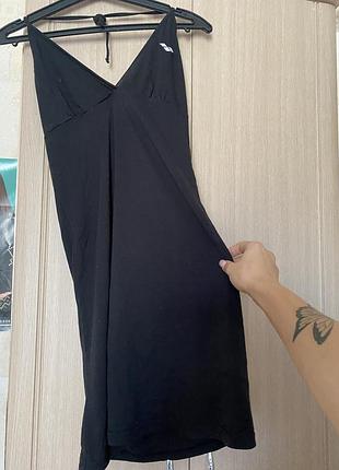 Сукня спортивна приталена, завязується на шиї)