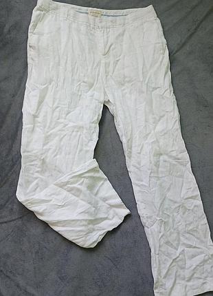 Женские белые брюки из льна