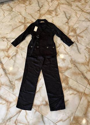 Костюм женский