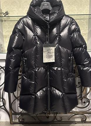 Жіночий брендовий пуховик hetrego