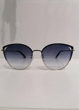 Сонцезахисні окуляри escada b16s 0594