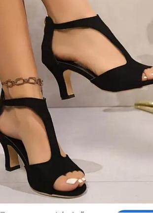 Босоніжки босоножки туфлі туфли  для танців