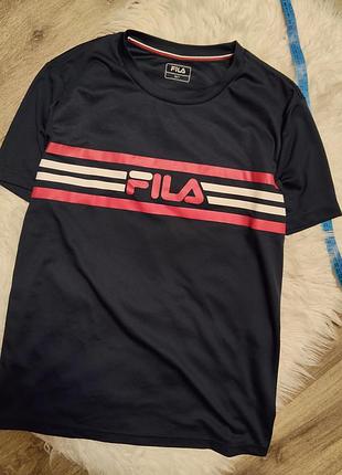 Крута футболка розмір м/л