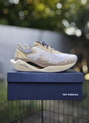 Stone island x tokyo design studio x new balance fuelcell supercomp elite v2. артикул tsh-t0169