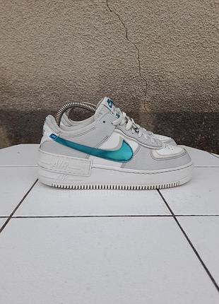 Nike af1 air force 1 shadow grey fog bright spruce dr7856 100
размер 39 длина стельки 25 см
состояние хорошее,минимальные протёртости задние