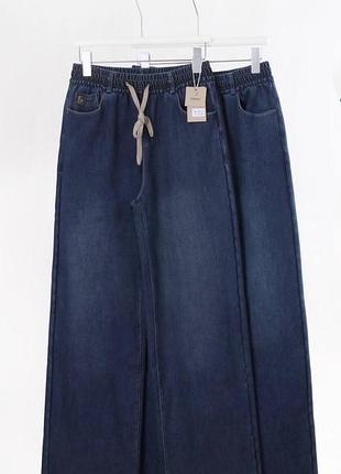 Жіночі джинси на хутрі