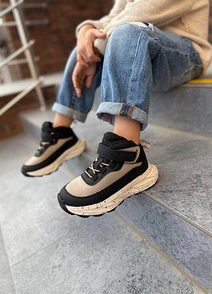 Хайтопи,  кросівки