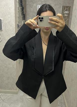 Жакет жіночий