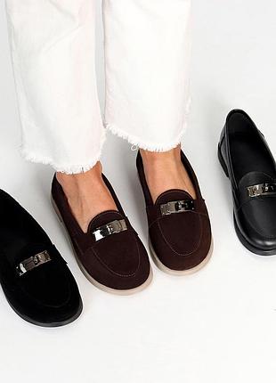 Женские кожаные туфли лоферы в цветах