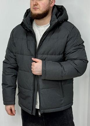 Стильна прошита чоловіча зимова куртка