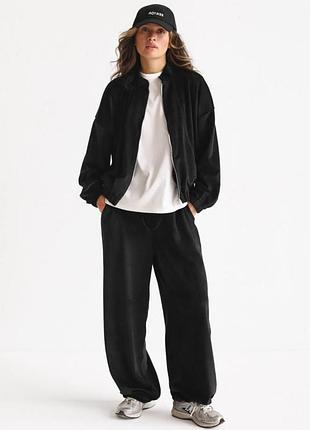 Костюм женский спортивный велюровый стильный повседневный кофта на молнии и штаны палаццо - джоггеры черный