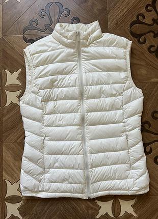 Жилетка фірмова