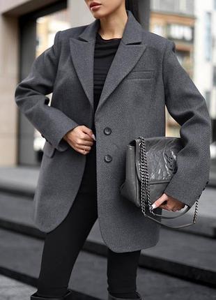 Женский теплый классический деловой жакет-пальто полупальто пиджак на пуговицах серое
